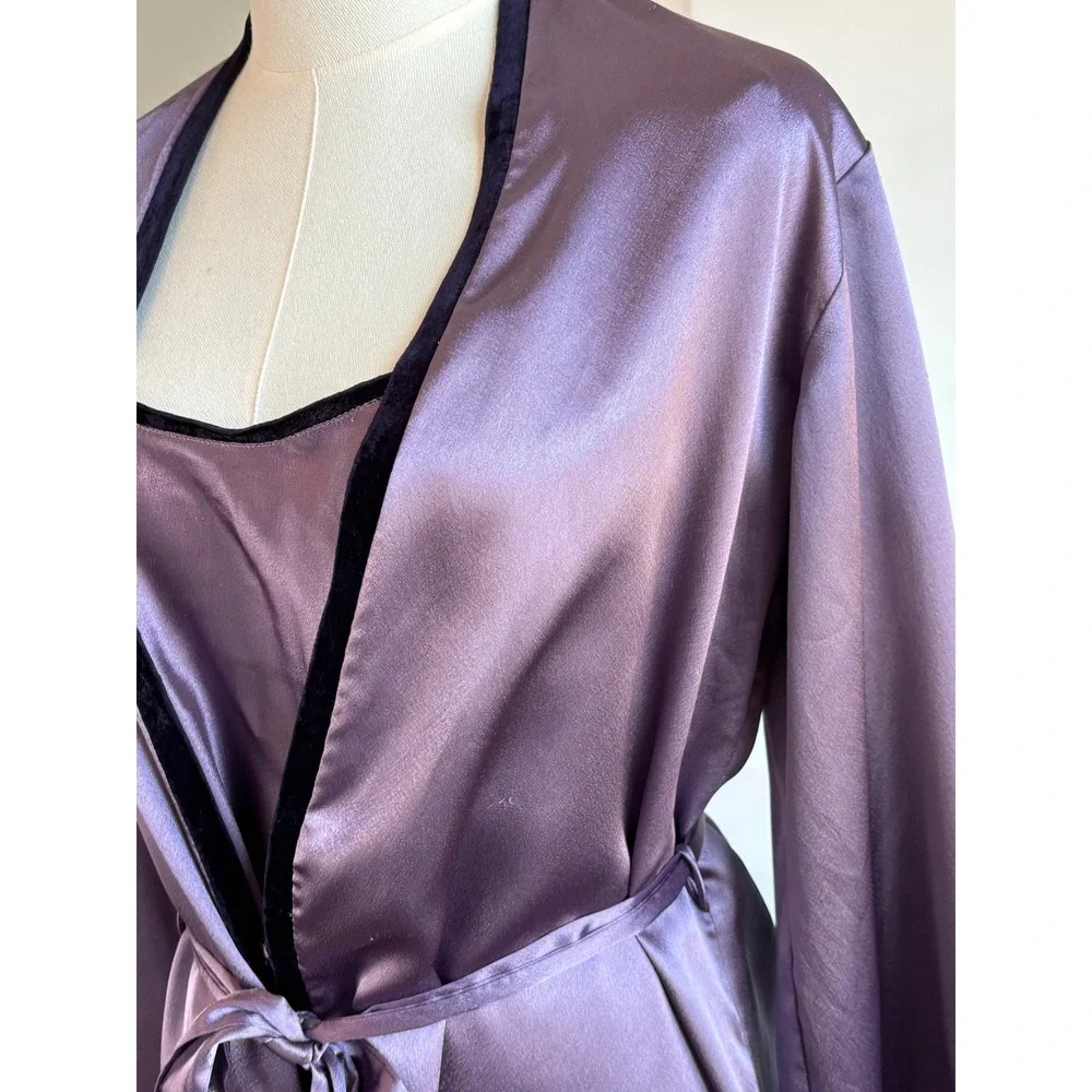 Vintage Oscar de la Renta Saks Fifth Avenue Satin Robe Slip Set M Embroidered